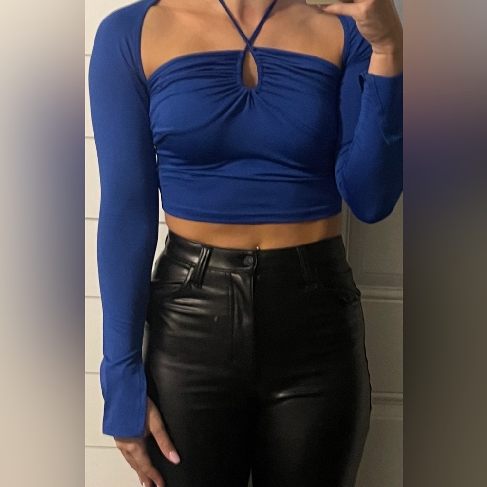 Amazon cropped cobalt blue tie top with split sleeves